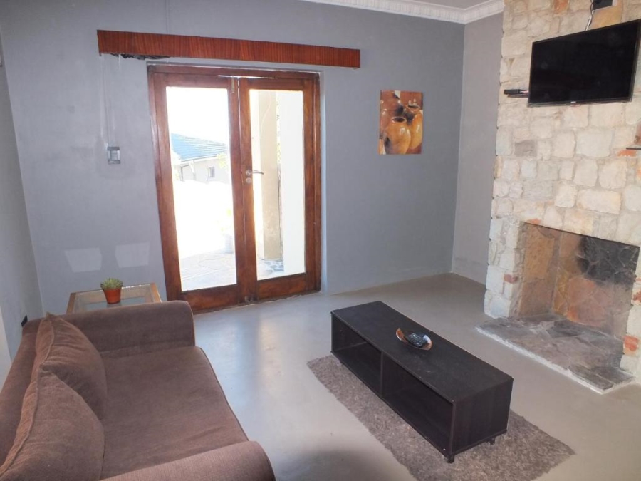 6 Bedroom Property for Sale in Humewood Eastern Cape